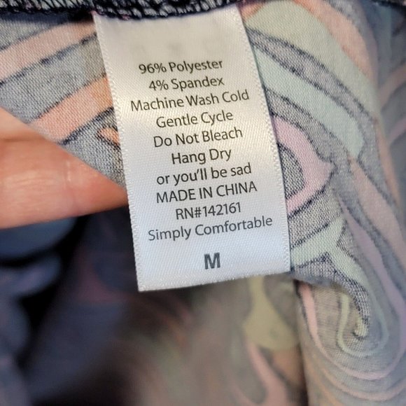 LuLaRoe Julia Dress Size Medium - NWT Pink Red Abstract Design - Picture 6 of 7